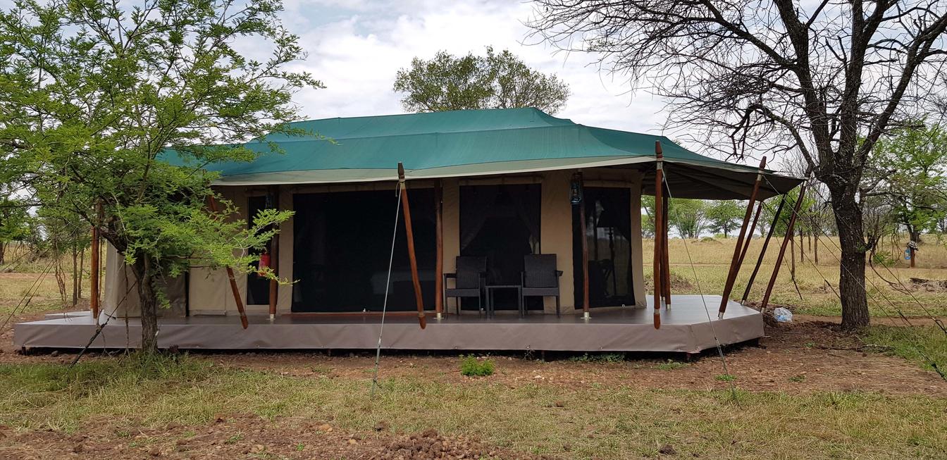 Ole Serai Luxury Camp